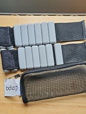 Bala Gray Ankle/Wrist Sandbag Weights with Mesh Pouch